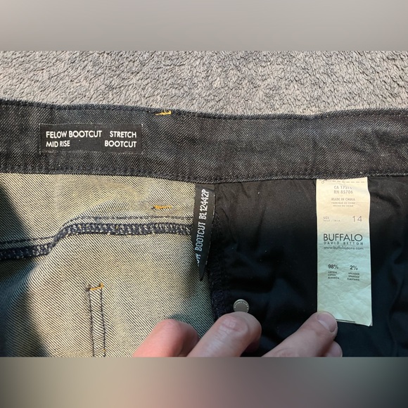 Women’s Buffalo David Bitton mid-rise bootcut jeans, size 14 - Picture 6 of 6